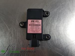 Gebruikte Stuurhoek sensor Hyundai iX35 (LM) 1.6 GDI 16V Prijs € 60,00 Margeregeling aangeboden door Kleine Staarman B.V. Autodemontage