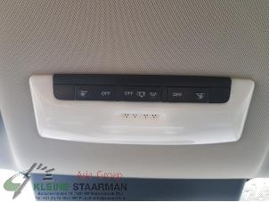 Gebruikte Binnenverlichting voor Nissan Leaf (ZE1) 40kWh Prijs op aanvraag aangeboden door Kleine Staarman B.V. Autodemontage