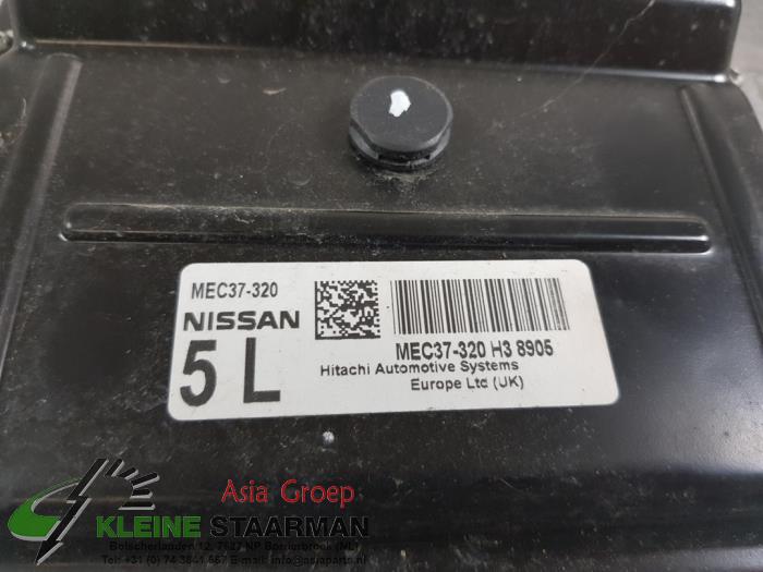 Kontaktslot + computer van een Nissan Micra (K12) 1.2 16V 2009