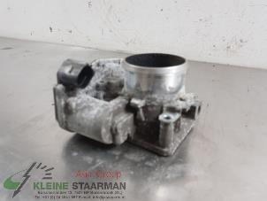 Gebruikte Gasklephuis Hyundai iX35 (LM) 2.0 CRDi 16V 4x4 Prijs € 62,50 Margeregeling aangeboden door Kleine Staarman B.V. Autodemontage