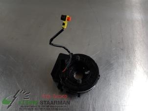 Gebruikte Airbag Klokveer Hyundai i20 (GBB) 1.2i 16V Prijs € 75,00 Margeregeling aangeboden door Kleine Staarman B.V. Autodemontage