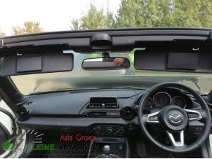 Gebruikte Zonneklep Mazda MX-5 (ND) 1.5 Skyactiv G-131 16V Prijs € 150,00 Margeregeling aangeboden door Kleine Staarman B.V. Autodemontage