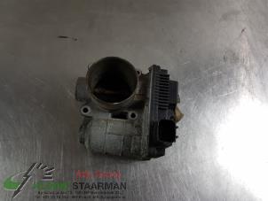 Gebruikte Gasklephuis Nissan Primera Wagon (W12) 1.8 16V Prijs € 42,50 Margeregeling aangeboden door Kleine Staarman B.V. Autodemontage