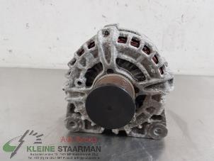 Gebruikte Dynamo Nissan Pulsar (C13) 1.2 12V DIG-T Prijs € 42,50 Margeregeling aangeboden door Kleine Staarman B.V. Autodemontage