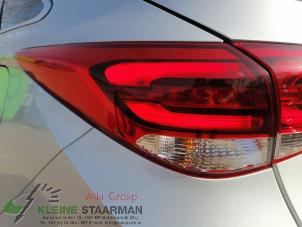 Gebruikte Achterlicht links Hyundai i40 CW (VFC) 1.7 CRDi 16V Prijs op aanvraag aangeboden door Kleine Staarman B.V. Autodemontage