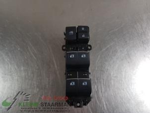 Gebruikte Schakelaar Elektrisch Raam Toyota C-HR (X1,X5) 1.8 16V Hybrid Prijs € 62,50 Margeregeling aangeboden door Kleine Staarman B.V. Autodemontage