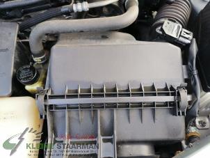 Gebruikte Luchtfilterhuis Mazda MX-5 (NC18/1A) 1.8i 16V Prijs op aanvraag aangeboden door Kleine Staarman B.V. Autodemontage