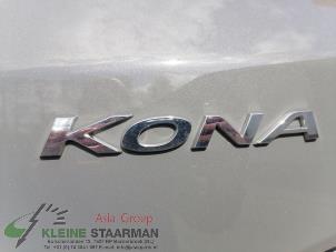 Gebruikte Set Gasdempers Achterklep Hyundai Kona (OS) 64 kWh Prijs op aanvraag aangeboden door Kleine Staarman B.V. Autodemontage