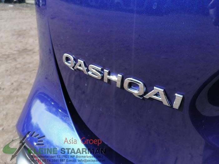 Set Gasdempers Achterklep van een Nissan Qashqai (J11) 1.3 DIG-T 160 16V 2020