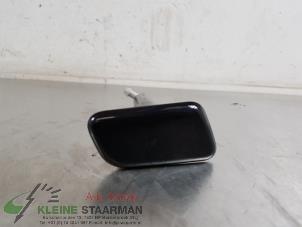 Gebruikte Koplamp Sproeier Mitsubishi ASX 1.6 MIVEC 16V Prijs € 70,00 Margeregeling aangeboden door Kleine Staarman B.V. Autodemontage