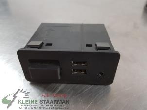 Gebruikte SD kaartlezer Mazda MX-5 (ND) 2.0 SkyActiv G-160 RF 16V Prijs op aanvraag aangeboden door Kleine Staarman B.V. Autodemontage