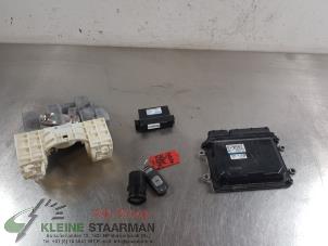 Gebruikte Kontaktslot + computer Mazda 3 (BM/BN) 2.0 SkyActiv-G 120 16V Prijs € 250,00 Margeregeling aangeboden door Kleine Staarman B.V. Autodemontage