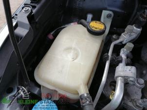 Gebruikte Koelvloeistof Reservoir Toyota Avensis Wagon (T27) 1.8 16V VVT-i Prijs op aanvraag aangeboden door Kleine Staarman B.V. Autodemontage