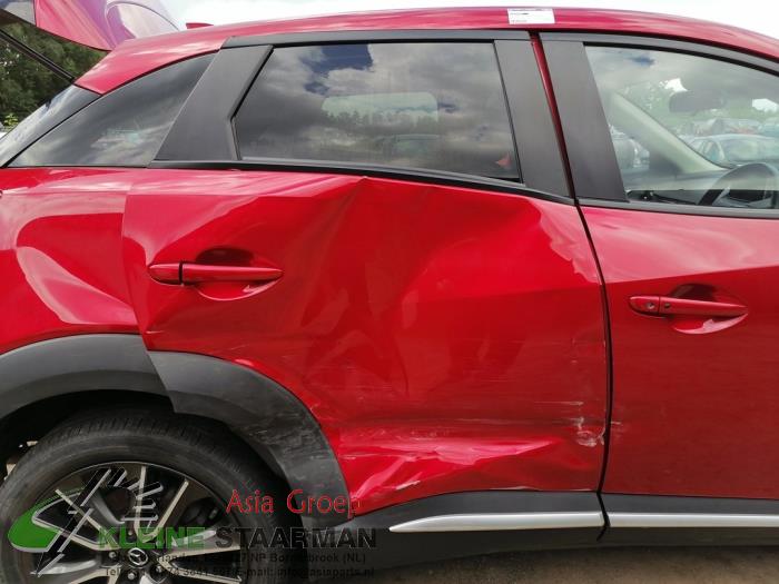 Portierruit 4Deurs rechts-achter van een Mazda CX-3 2.0 SkyActiv-G 120 2016
