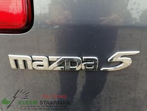 Gebruikte Veiligheidsgordel links-achter Mazda 5 (CR19) 1.8i 16V Prijs op aanvraag aangeboden door Kleine Staarman B.V. Autodemontage