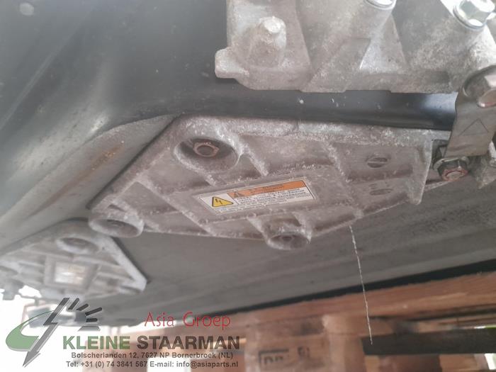 Accu (Hybride) Mitsubishi Outlander 2.0 16V PHEV 4x4 9499F067 MITSUBISHI