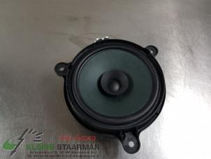 Gebruikte Speaker Mazda CX-5 (KE,GH) 2.2 SkyActiv-D 16V 2WD Prijs € 42,35 Inclusief btw aangeboden door Kleine Staarman B.V. Autodemontage