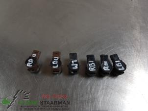 Gebruikte PDC Sensor Set Toyota C-HR (X1,X5) 1.8 16V Hybrid Prijs op aanvraag aangeboden door Kleine Staarman B.V. Autodemontage