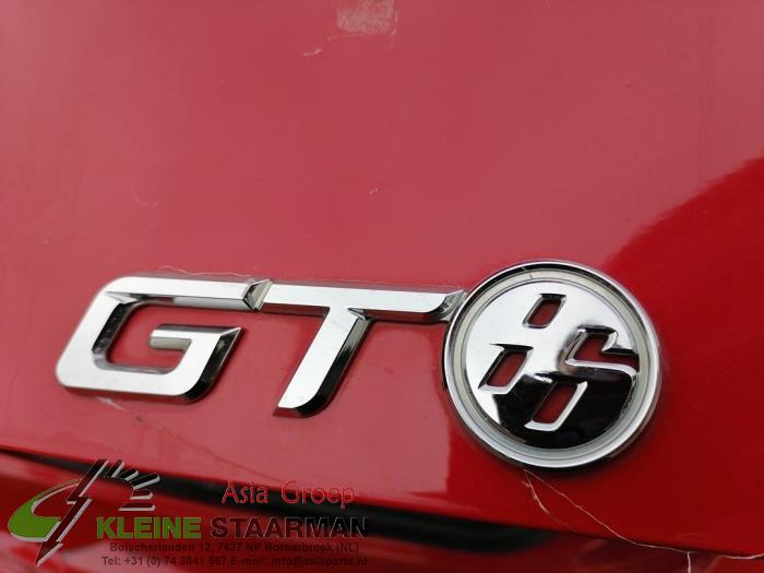 Asschenkel links-voor van een Toyota GT 86 (ZN) 2.0 16V 2013