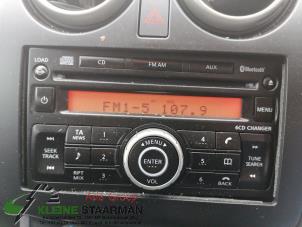 Gebruikte Radio CD Speler Nissan Qashqai (J10) 2.0 16V Prijs op aanvraag aangeboden door Kleine Staarman B.V. Autodemontage