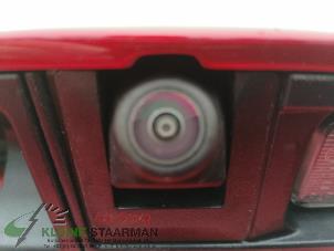 Gebruikte Achteruitrij Camera Mazda CX-30 (DM) 2.0 e-SkyActiv X 186 16V Prijs op aanvraag aangeboden door Kleine Staarman B.V. Autodemontage