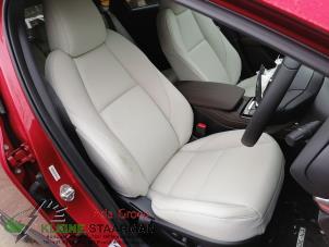 Gebruikte Bekleding Set (compleet) Mazda CX-30 (DM) 2.0 e-SkyActiv X 186 16V Prijs op aanvraag aangeboden door Kleine Staarman B.V. Autodemontage