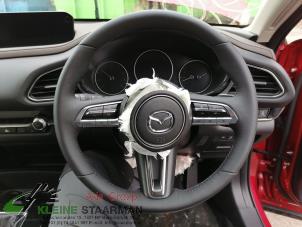 Gebruikte Stuurwiel Mazda CX-30 (DM) 2.0 e-SkyActiv X 186 16V Prijs op aanvraag aangeboden door Kleine Staarman B.V. Autodemontage