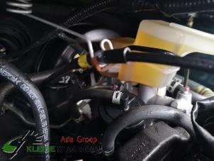 Gebruikte Rembekrachtiger Toyota Corolla Verso (E12) 1.6 16V VVT-i Prijs op aanvraag aangeboden door Kleine Staarman B.V. Autodemontage