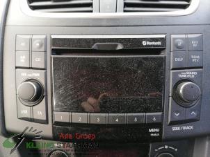 Gebruikte Radio CD Speler Suzuki Swift (ZA/ZC/ZD) 1.6 Sport VVT 16V Prijs op aanvraag aangeboden door Kleine Staarman B.V. Autodemontage