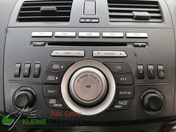 Mazda 3. Radio CD Spelers voorraad Onderdelenlijn.nl