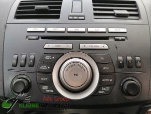Gebruikte Radio CD Speler Mazda 3 Sport (BL14/BLA4/BLB4) 2.0i MZR 16V Prijs op aanvraag aangeboden door Kleine Staarman B.V. Autodemontage
