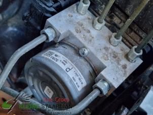 Gebruikte ABS Pomp Suzuki Swift (ZC/ZD) 1.2 Dual Jet 16V Prijs € 200,00 Margeregeling aangeboden door Kleine Staarman B.V. Autodemontage