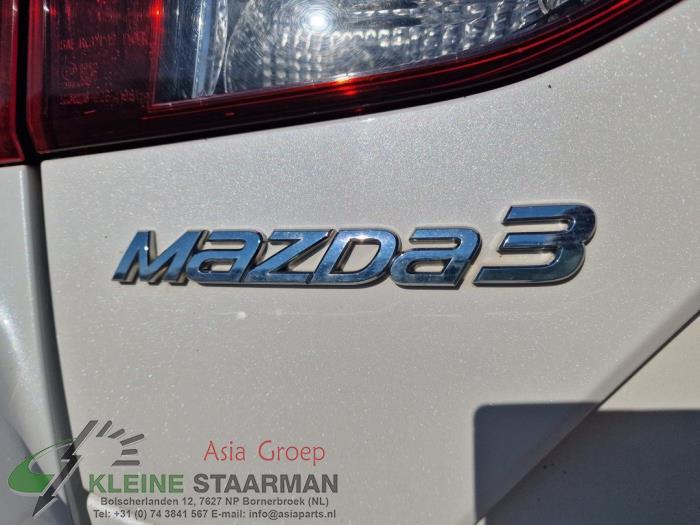 Fusee rechts-achter van een Mazda 3 (BM/BN) 2.2 SkyActiv-D 150 16V 2015