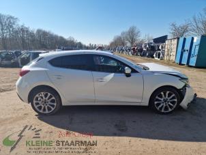 Gebruikte Kokerbalk rechts Mazda 3 (BM/BN) 2.2 SkyActiv-D 150 16V Prijs op aanvraag aangeboden door Kleine Staarman B.V. Autodemontage