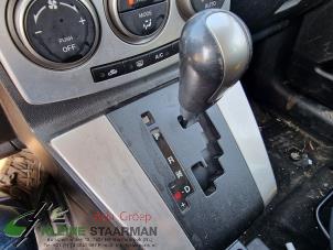 Gebruikte Selectiehendel automaat Mazda 5 (CR19) 2.0i 16V Prijs op aanvraag aangeboden door Kleine Staarman B.V. Autodemontage
