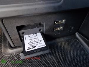 Gebruikte SD-kaart navigatie Mazda MX-5 (ND) 1.5 Skyactiv G-131 16V Prijs op aanvraag aangeboden door Kleine Staarman B.V. Autodemontage