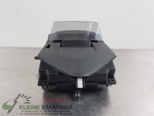 Gebruikte Head-up display Mazda CX-3 (DJ/DK) 1.5 Skyactiv D 105 16V Prijs op aanvraag aangeboden door Kleine Staarman B.V. Autodemontage