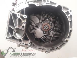 Gebruikte Versnellingsbak Suzuki Vitara (LY/MY) 1.6 16V DDiS AllGrip Prijs op aanvraag aangeboden door Kleine Staarman B.V. Autodemontage