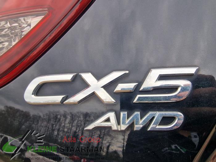 Draagarm boven links-achter van een Mazda CX-5 (KE,GH) 2.2 Skyactiv D 16V High Power 4WD 2016