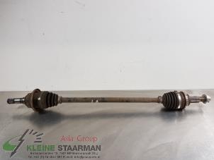 Gebruikte Aandrijfas links-achter Mazda CX-5 I (KE,GH) 2.2 Skyactiv D 16V High Power 4WD Prijs € 65,00 Margeregeling aangeboden door Kleine Staarman B.V. Autodemontage