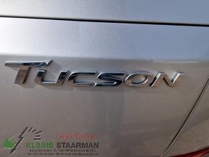 Gebruikte Draagarm onder rechts-achter Hyundai Tucson (TL) 1.7 CRDi 16V 2WD Prijs op aanvraag aangeboden door Kleine Staarman B.V. Autodemontage