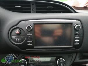 Gebruikte Navigatie Systeem Toyota Yaris III (P13) 1.5 16V Hybrid Prijs op aanvraag aangeboden door Kleine Staarman B.V. Autodemontage
