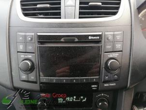 Gebruikte Radio CD Speler Suzuki Swift (ZA/ZC/ZD) 1.2 16V Prijs op aanvraag aangeboden door Kleine Staarman B.V. Autodemontage