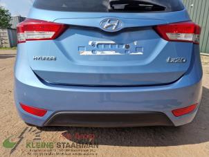 Gebruikte Bumper achter Hyundai iX20 (JC) 1.4i 16V Prijs op aanvraag aangeboden door Kleine Staarman B.V. Autodemontage