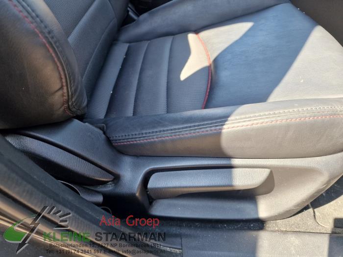 Bekleding Set (compleet) van een Mazda CX-3 2.0 SkyActiv-G 120 2WD 2016