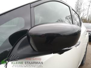 Gebruikte Buitenspiegel links Nissan Leaf (ZE1) 40kWh Prijs op aanvraag aangeboden door Kleine Staarman B.V. Autodemontage
