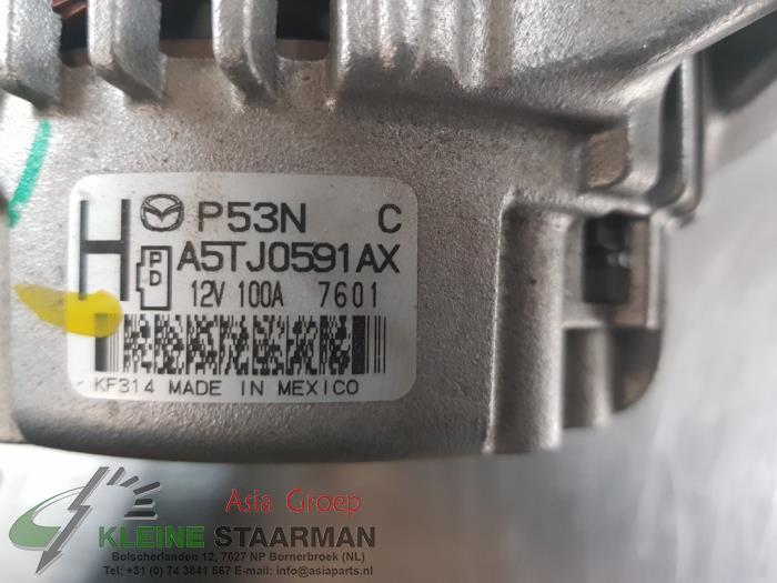 Dynamo van een Mazda 2 (DJ/DL) 1.5 SkyActiv-G 90 2017