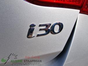 Gebruikte Ruitmechaniek 4Deurs links-achter Hyundai i30 (GDHB5) 1.4 16V Prijs op aanvraag aangeboden door Kleine Staarman B.V. Autodemontage