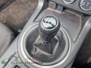 Gebruikte Pookknop Mazda MX-5 (NC18/1A) 1.8i 16V Prijs op aanvraag aangeboden door Kleine Staarman B.V. Autodemontage