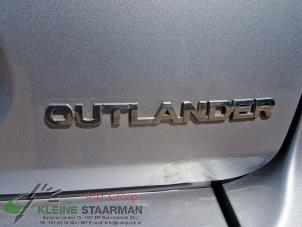 Gebruikte Schokbreker rechts-achter Mitsubishi Outlander (CW) 2.4 16V Mivec 4x2 Prijs op aanvraag aangeboden door Kleine Staarman B.V. Autodemontage